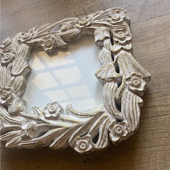 Anthropologie Carved Wood Frame - Picture 5 of 15